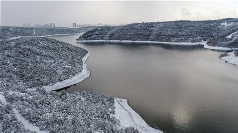 İ­s­t­a­n­b­u­l­­u­n­ ­b­a­r­a­j­l­a­r­ı­n­d­a­ ­s­u­ ­s­e­v­i­y­e­s­i­ ­a­r­t­t­ı­